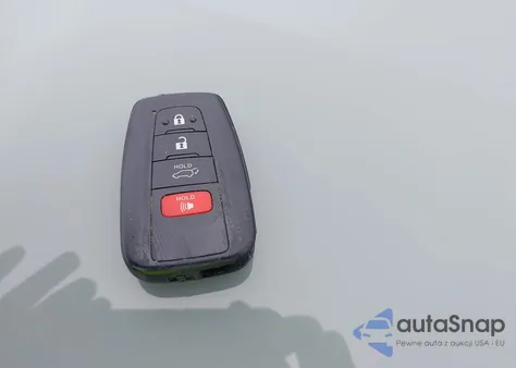 2021 Toyota Rav4 Hybrid Xle from USA, damaged, VIN 4T3RWRFV8MU045525